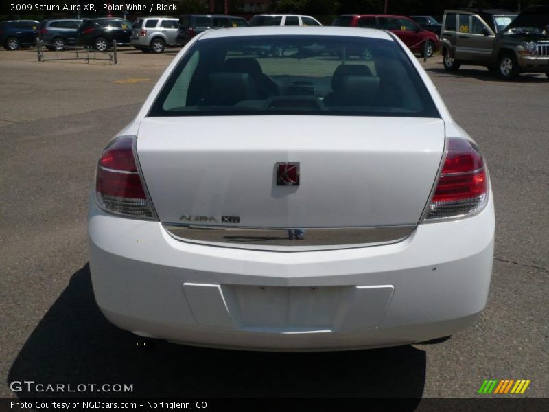 Polar White / Black 2009 Saturn Aura XR