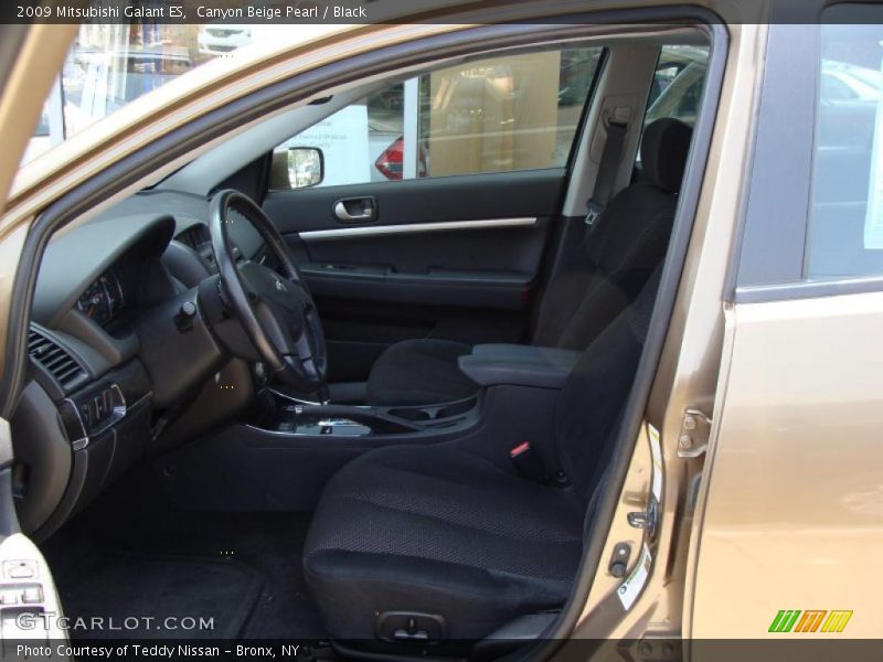 Canyon Beige Pearl / Black 2009 Mitsubishi Galant ES