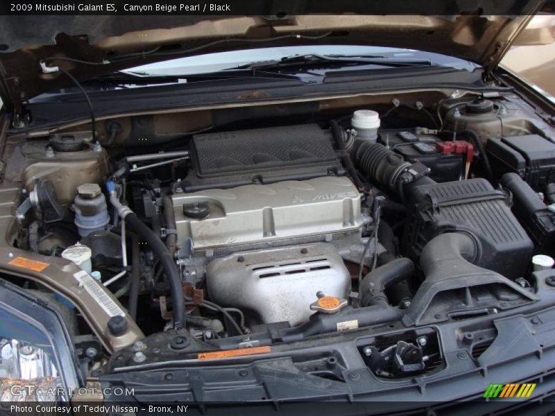 Canyon Beige Pearl / Black 2009 Mitsubishi Galant ES