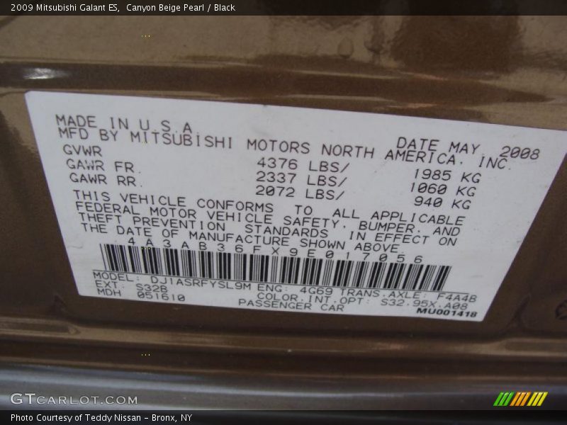 Canyon Beige Pearl / Black 2009 Mitsubishi Galant ES