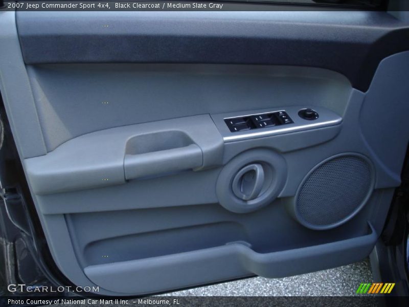 Black Clearcoat / Medium Slate Gray 2007 Jeep Commander Sport 4x4