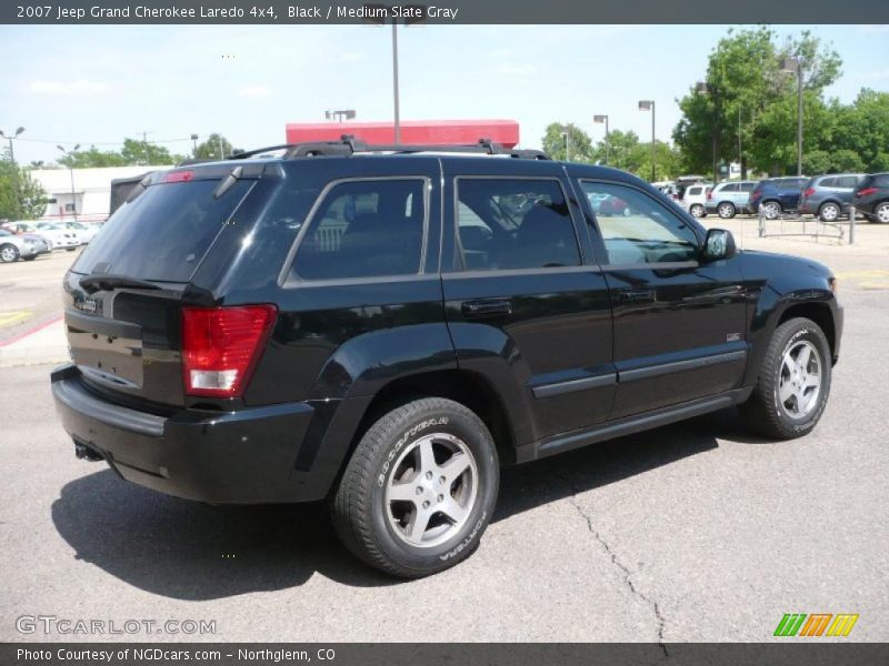 Black / Medium Slate Gray 2007 Jeep Grand Cherokee Laredo 4x4