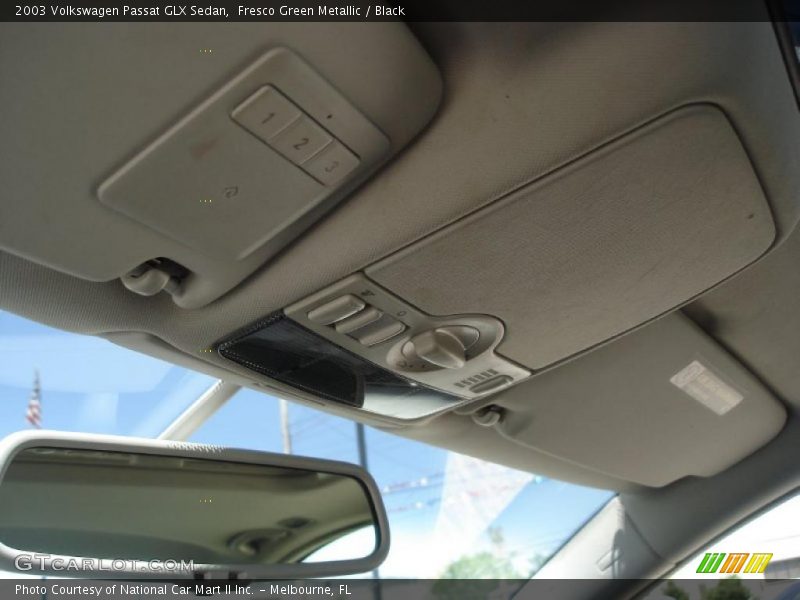 Fresco Green Metallic / Black 2003 Volkswagen Passat GLX Sedan