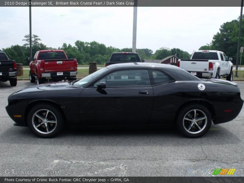 Brilliant Black Crystal Pearl / Dark Slate Gray 2010 Dodge Challenger SE