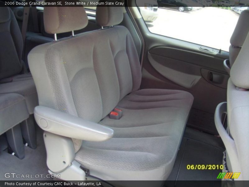 Stone White / Medium Slate Gray 2006 Dodge Grand Caravan SE