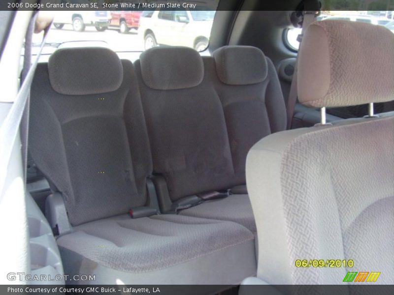 Stone White / Medium Slate Gray 2006 Dodge Grand Caravan SE