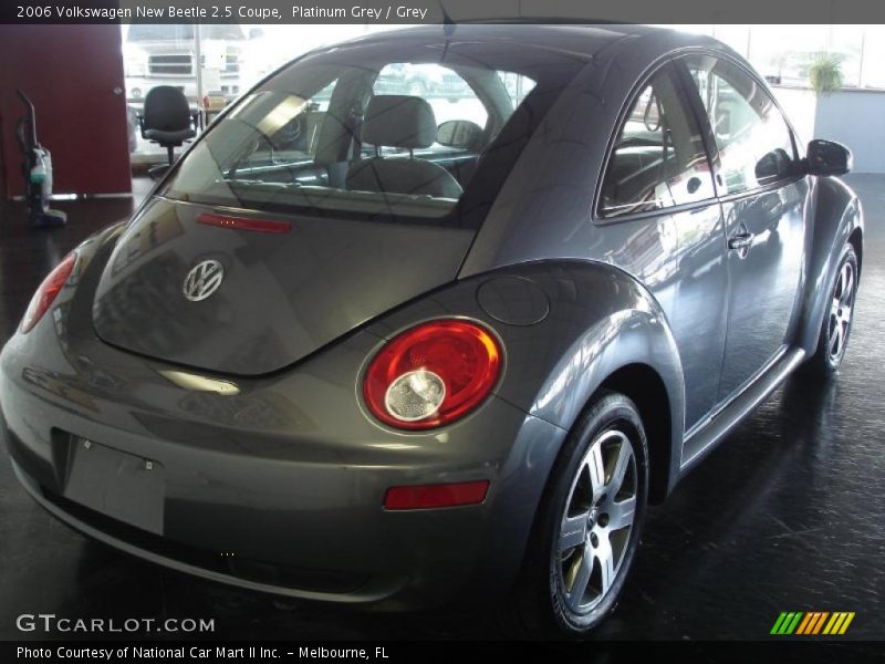 Platinum Grey / Grey 2006 Volkswagen New Beetle 2.5 Coupe