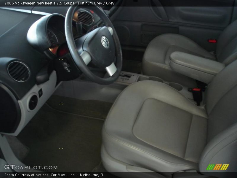 Platinum Grey / Grey 2006 Volkswagen New Beetle 2.5 Coupe