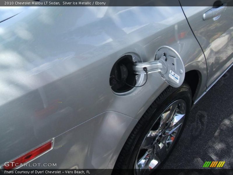 Silver Ice Metallic / Ebony 2010 Chevrolet Malibu LT Sedan