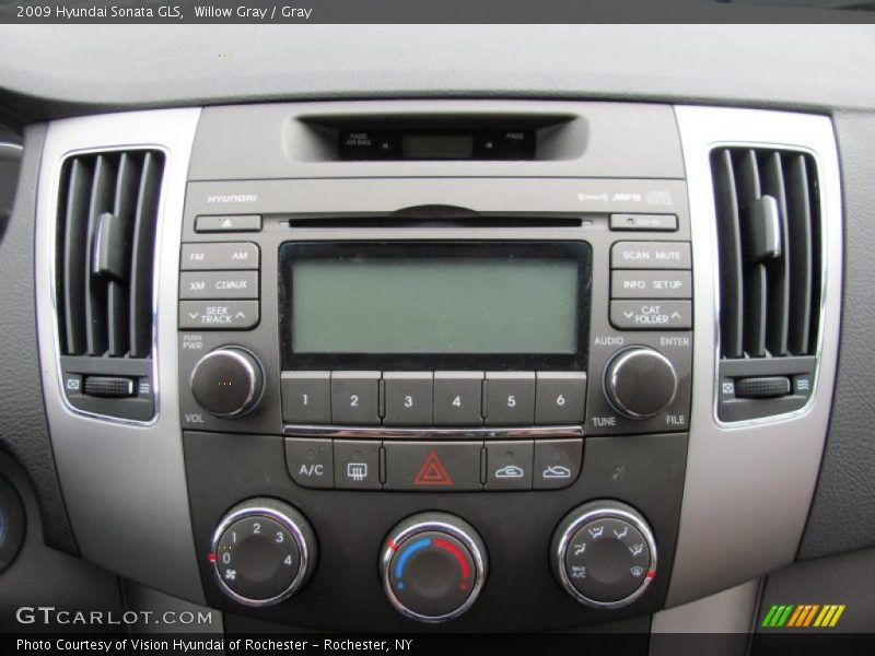 Willow Gray / Gray 2009 Hyundai Sonata GLS