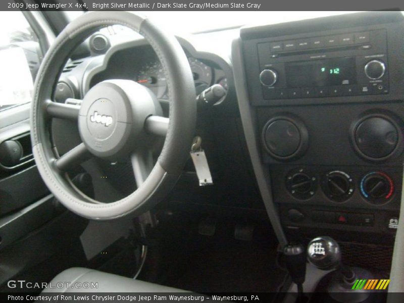 Bright Silver Metallic / Dark Slate Gray/Medium Slate Gray 2009 Jeep Wrangler X 4x4