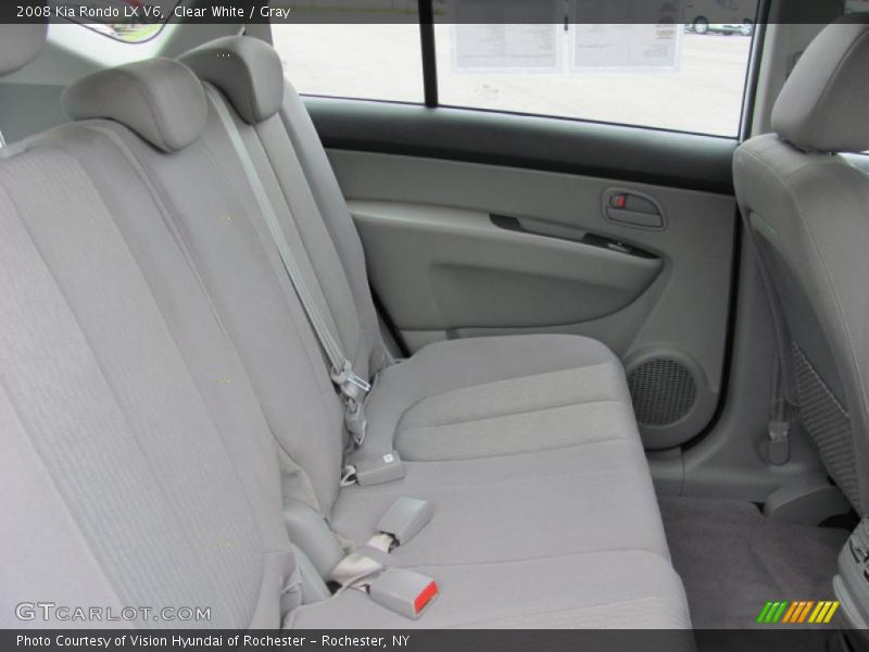 Clear White / Gray 2008 Kia Rondo LX V6