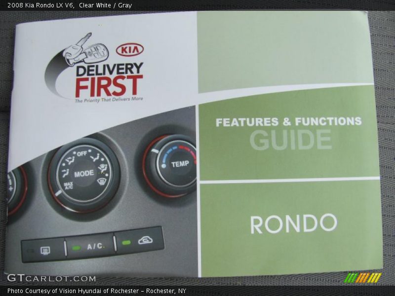 Clear White / Gray 2008 Kia Rondo LX V6