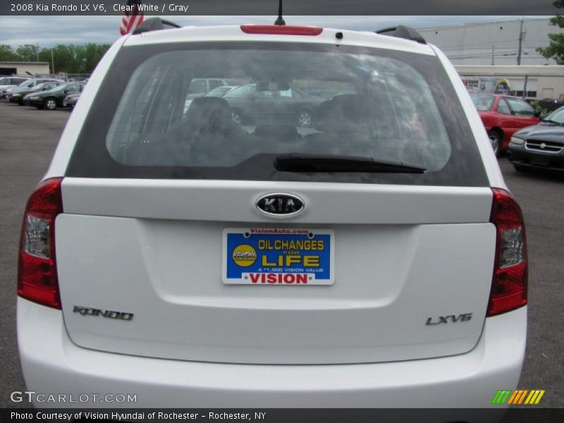 Clear White / Gray 2008 Kia Rondo LX V6