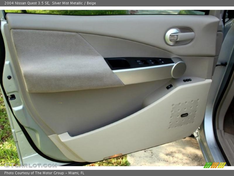 Silver Mist Metallic / Beige 2004 Nissan Quest 3.5 SE