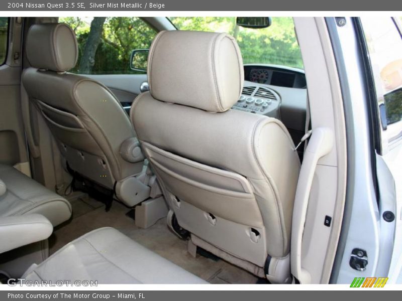 Silver Mist Metallic / Beige 2004 Nissan Quest 3.5 SE