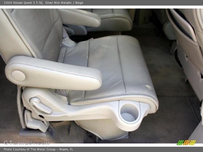 Silver Mist Metallic / Beige 2004 Nissan Quest 3.5 SE