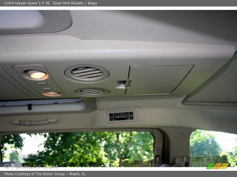 Silver Mist Metallic / Beige 2004 Nissan Quest 3.5 SE