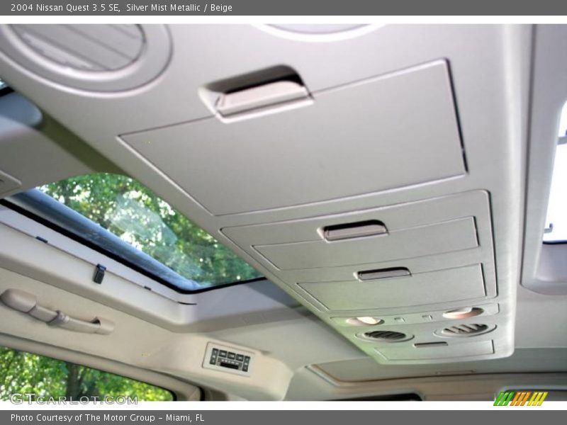 Silver Mist Metallic / Beige 2004 Nissan Quest 3.5 SE