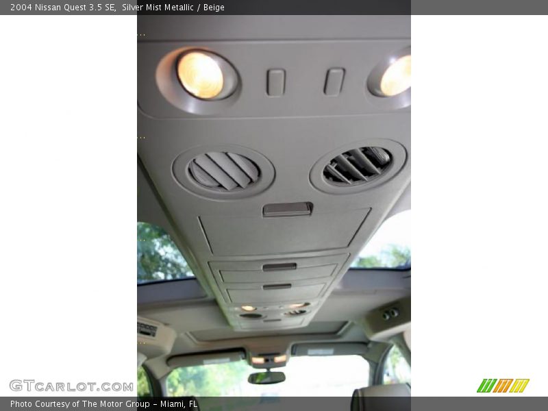 Silver Mist Metallic / Beige 2004 Nissan Quest 3.5 SE