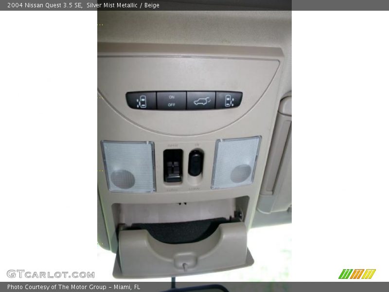 Silver Mist Metallic / Beige 2004 Nissan Quest 3.5 SE