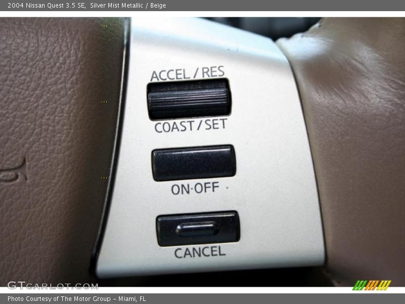 Silver Mist Metallic / Beige 2004 Nissan Quest 3.5 SE