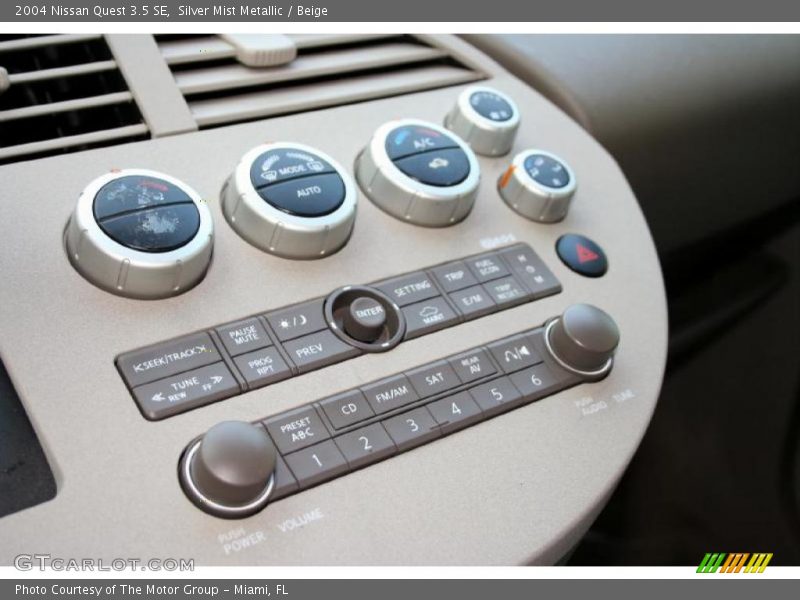 Silver Mist Metallic / Beige 2004 Nissan Quest 3.5 SE