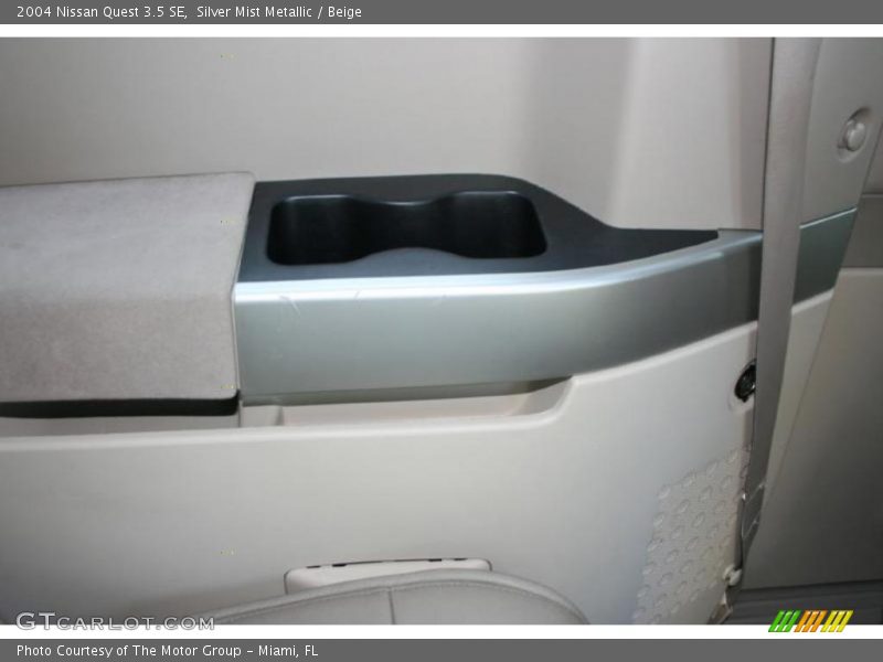 Silver Mist Metallic / Beige 2004 Nissan Quest 3.5 SE