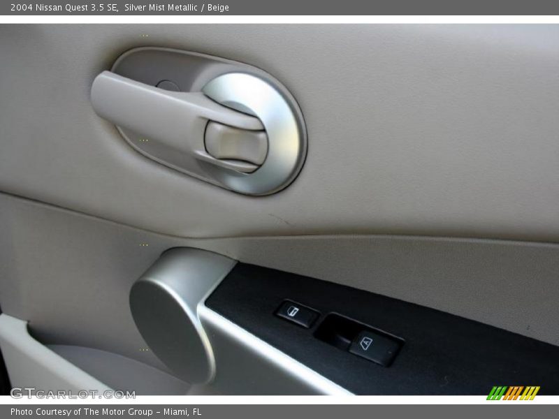 Silver Mist Metallic / Beige 2004 Nissan Quest 3.5 SE