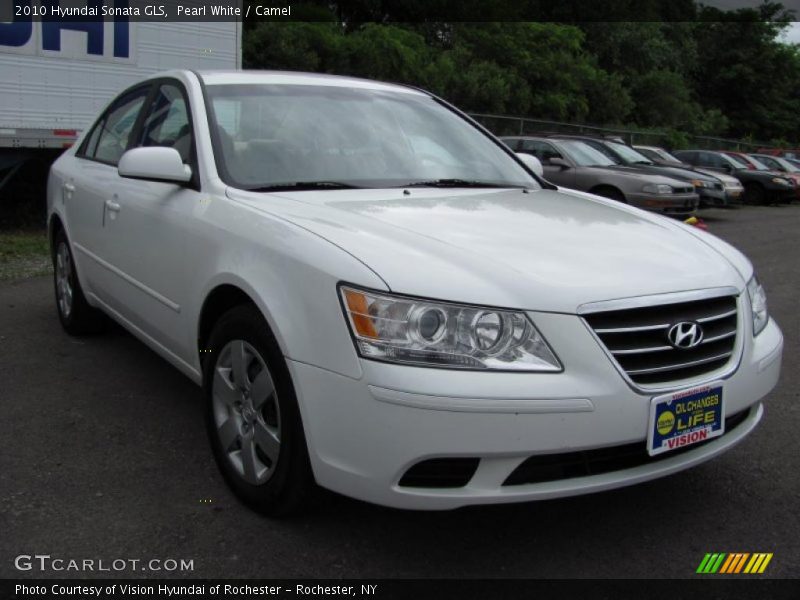 Pearl White / Camel 2010 Hyundai Sonata GLS