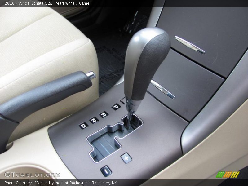 Pearl White / Camel 2010 Hyundai Sonata GLS