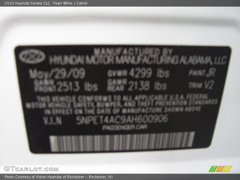 Pearl White / Camel 2010 Hyundai Sonata GLS
