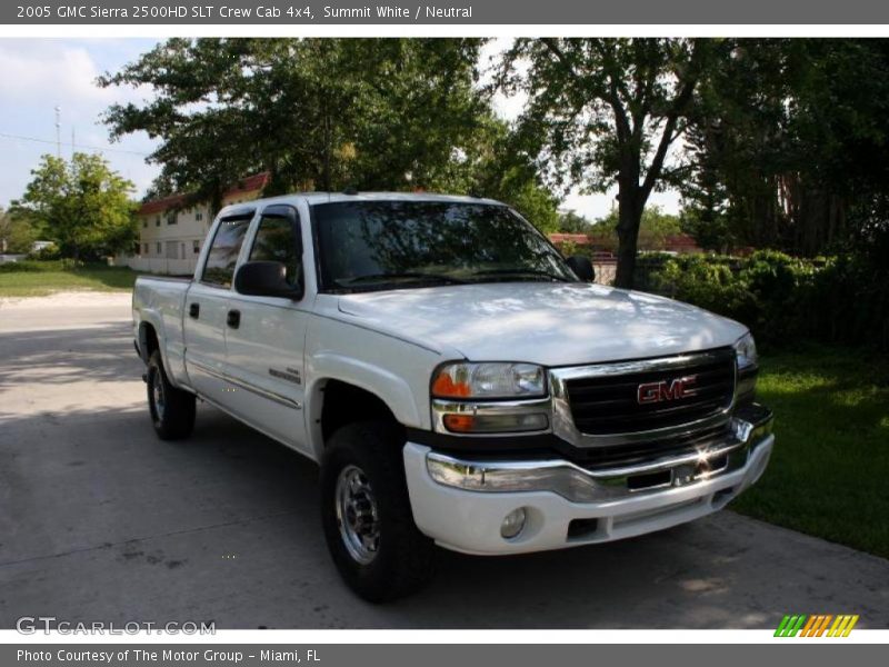 Summit White / Neutral 2005 GMC Sierra 2500HD SLT Crew Cab 4x4
