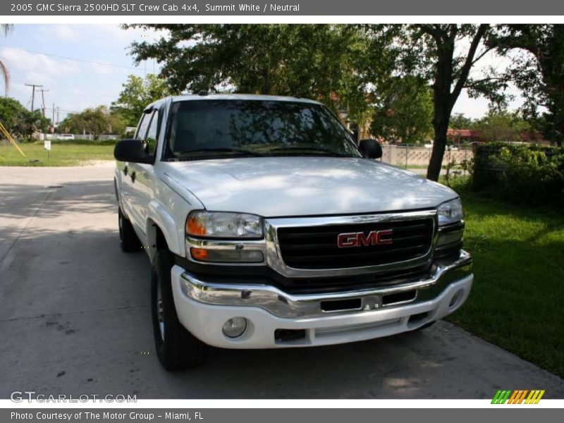 Summit White / Neutral 2005 GMC Sierra 2500HD SLT Crew Cab 4x4