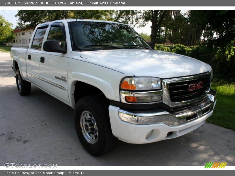 Summit White / Neutral 2005 GMC Sierra 2500HD SLT Crew Cab 4x4