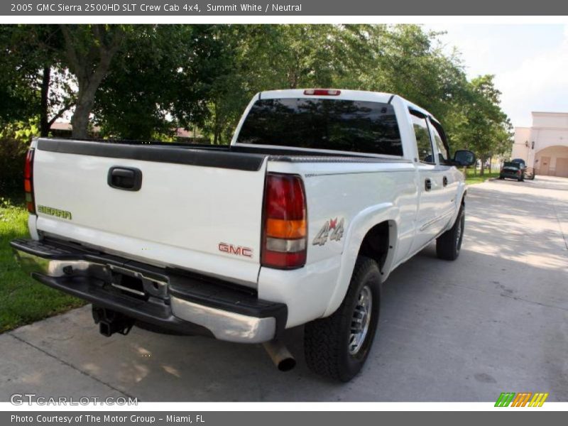 Summit White / Neutral 2005 GMC Sierra 2500HD SLT Crew Cab 4x4