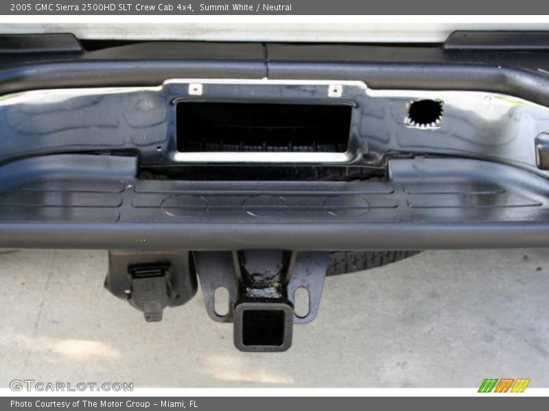 Summit White / Neutral 2005 GMC Sierra 2500HD SLT Crew Cab 4x4