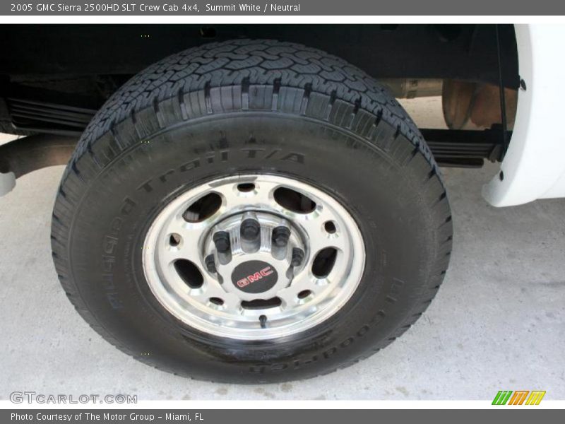Summit White / Neutral 2005 GMC Sierra 2500HD SLT Crew Cab 4x4