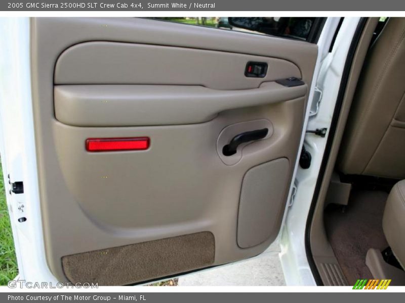 Summit White / Neutral 2005 GMC Sierra 2500HD SLT Crew Cab 4x4