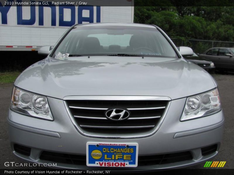 Radiant Silver / Gray 2010 Hyundai Sonata GLS