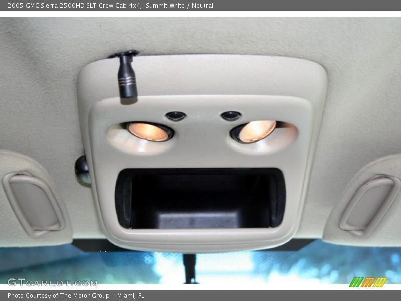 Summit White / Neutral 2005 GMC Sierra 2500HD SLT Crew Cab 4x4