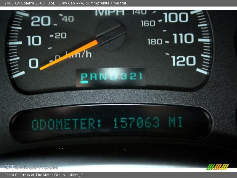Summit White / Neutral 2005 GMC Sierra 2500HD SLT Crew Cab 4x4