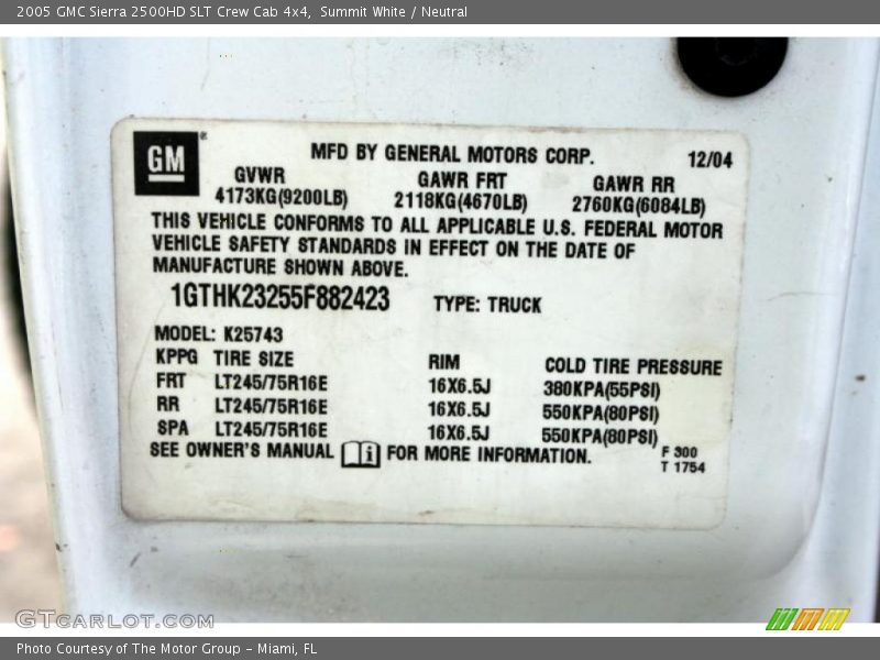 Summit White / Neutral 2005 GMC Sierra 2500HD SLT Crew Cab 4x4