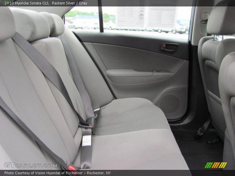 Radiant Silver / Gray 2010 Hyundai Sonata GLS