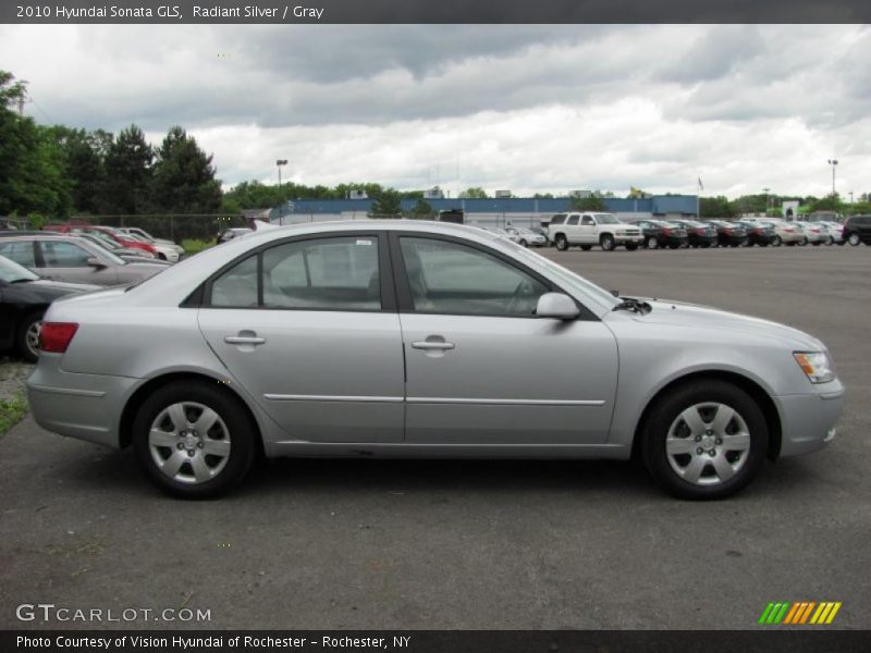Radiant Silver / Gray 2010 Hyundai Sonata GLS