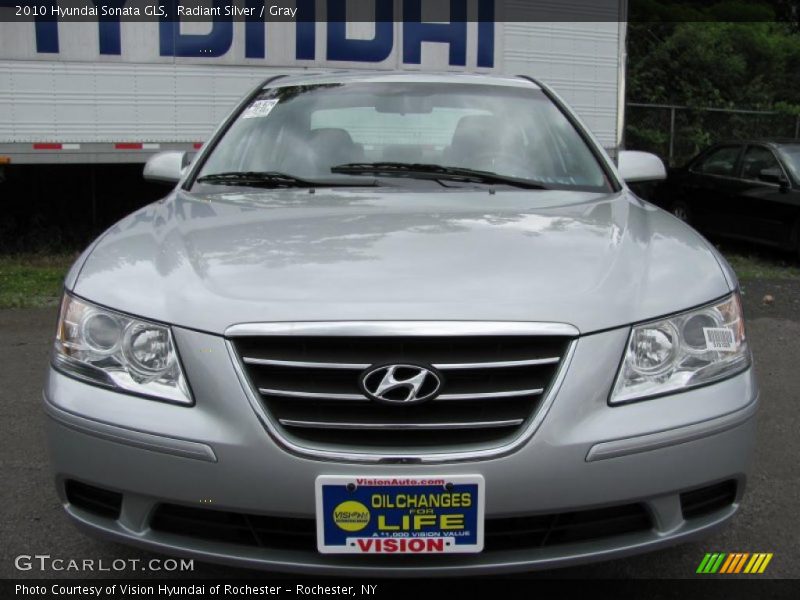 Radiant Silver / Gray 2010 Hyundai Sonata GLS