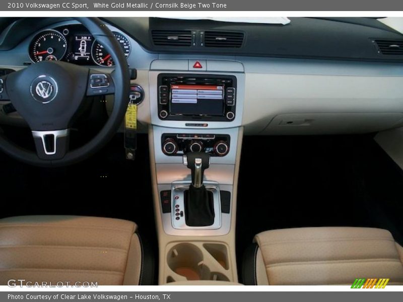 White Gold Metallic / Cornsilk Beige Two Tone 2010 Volkswagen CC Sport
