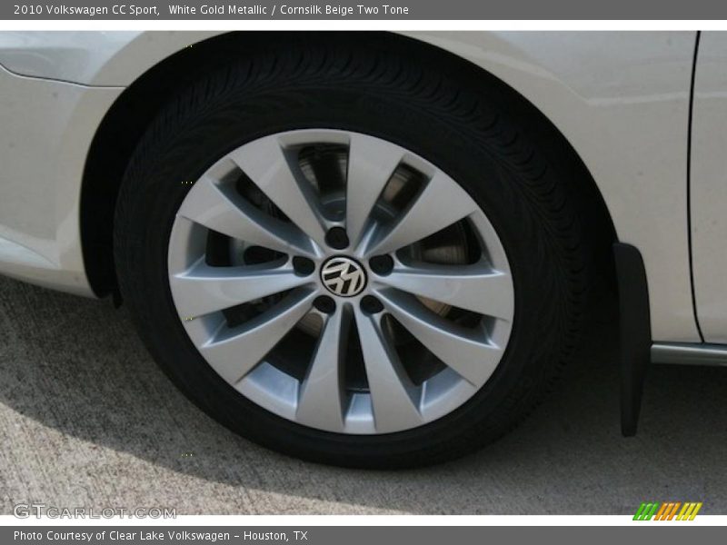 White Gold Metallic / Cornsilk Beige Two Tone 2010 Volkswagen CC Sport