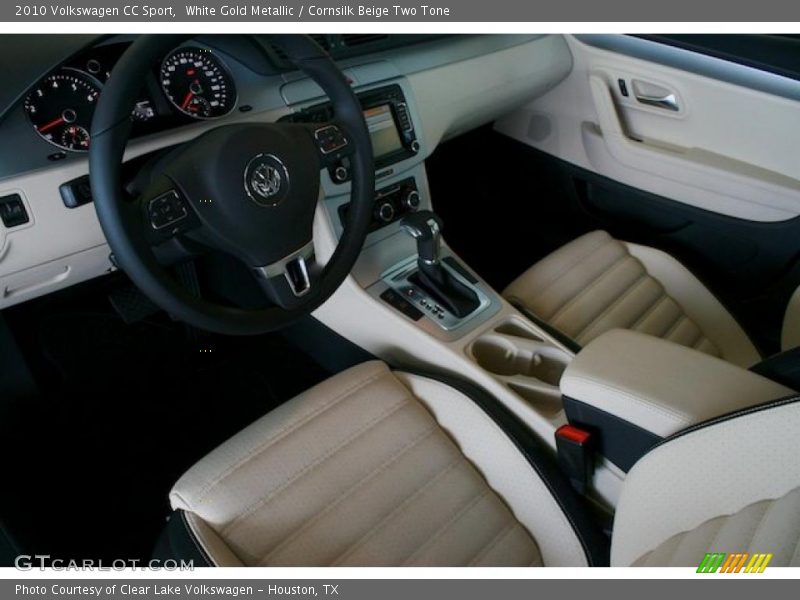 White Gold Metallic / Cornsilk Beige Two Tone 2010 Volkswagen CC Sport