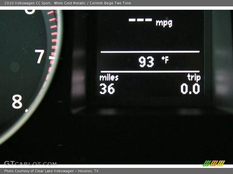 White Gold Metallic / Cornsilk Beige Two Tone 2010 Volkswagen CC Sport